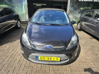 Foto 16 van Ford Fiesta 1.6 TDCi ECOnetic Lease Trend | AIRCO | ELEC RAMEN | TREKHAAK | EXPORT |