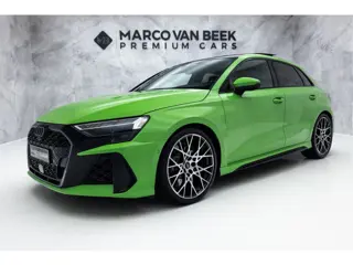 Foto 12 van Audi RS3 Sportback 2.5 TFSI Quattro | Pano | RS Design Green | Carbon | SONOS