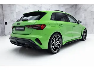 Foto 13 van Audi RS3 Sportback 2.5 TFSI Quattro | Pano | RS Design Green | Carbon | SONOS