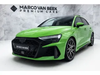 Foto 15 van Audi RS3 Sportback 2.5 TFSI Quattro | Pano | RS Design Green | Carbon | SONOS