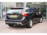 Foto 29 van Volvo V60 2.0T Summum Automaat | Airco | Navigatie | Elek. pakket | Youngtimer | Inruil mogelijk