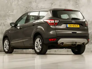 Foto 14 van Ford Kuga 1.5 EcoBoost Titanium (APPLE CARPLAY, NAVIGATIE, CLIMATE, CAMERA, ADAPTIVE CRUISE, LEDER,