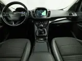 Foto 27 van Ford Kuga 1.5 EcoBoost Titanium (APPLE CARPLAY, NAVIGATIE, CLIMATE, CAMERA, ADAPTIVE CRUISE, LEDER,