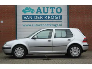 Foto 20 van Volkswagen Golf 1.6 Trendline, 5 Drs, Automaat, Airco, 93.447 km, APK 8-27