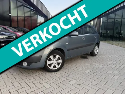 Kia Rio 1.4 Fifteen Automaat Airco Trekhaak NL Auto NAP