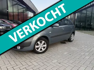 Kia Rio 1.4 Fifteen Automaat Airco Trekhaak NL Auto NAP