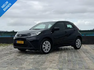 Toyota Aygo X 1.0 VVT-i S-CVT Play AUTOMAAT|Carplay|ACC|Camera