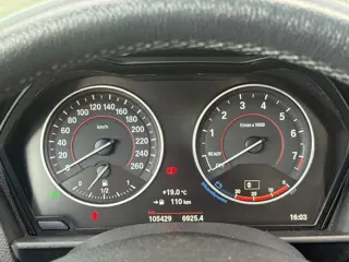 Foto 14 van BMW 1-serie 116i Executive 1E EIGENAAR Navigatie / Climate control / Alpine audio