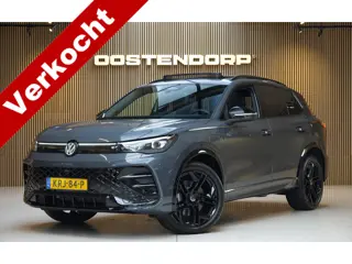Foto 12 van Volkswagen Tiguan 1.5/272pk eHybrid R-Line Blackstyle VOL!|2026|Panoramadak|Trekhaak|Leer+Verwarming
