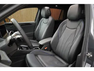 Foto 11 van Volkswagen Tiguan 1.5/272pk eHybrid R-Line Blackstyle VOL!|2026|Panoramadak|Trekhaak|Leer+Verwarming