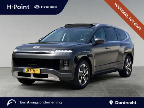Hyundai IONIQ 9 Connect+ 110.3kWh 218pk | 7-PERSOONS | SCHUIF/KANTELDAK | 360° CAMERA | LEDER | ELEK