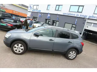 Foto 15 van Nissan Qashqai +2 1.6 Visia / 7 PERS / MEENEEMPRIJS ! ! !
