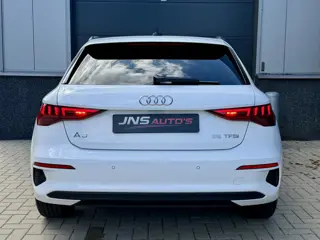 Foto 19 van Audi A3 Sportback 35 TFSI *1e Eigenaar* 150PK / Adapt. Cruise / Apple Carplay / FULL LED / Stoelverw