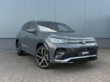 Foto 24 van Volkswagen Tiguan 1.5 eHybrid R-Line Edition PANO | TREKHAAK | DCC