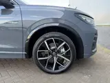 Foto 29 van Volkswagen Tiguan 1.5 eHybrid R-Line Edition PANO | TREKHAAK | DCC