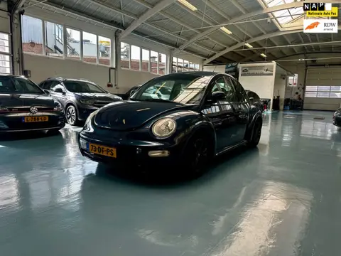 Volkswagen New Beetle 2.0 Highline