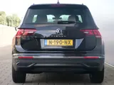 Foto 27 van Volkswagen Tiguan 1.5 TSI Elegance 150 Pk Automaat Navi / DAB / Camera
