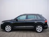 Foto 25 van Volkswagen Tiguan 1.5 TSI Elegance 150 Pk Automaat Navi / DAB / Camera