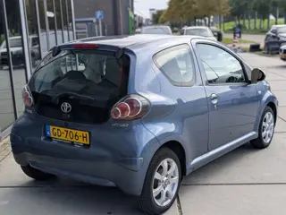 Foto 14 van Toyota Aygo 1.0-12V Access - Airco - Elek ramen