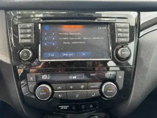 Foto 14 van Nissan QASHQAI 1.2 Acenta Automaat Airco/ECC,Navigatie MOTOR DEFECT