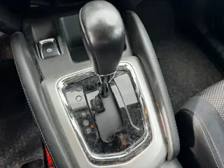 Foto 12 van Nissan QASHQAI 1.2 Acenta Automaat Airco/ECC,Navigatie MOTOR DEFECT