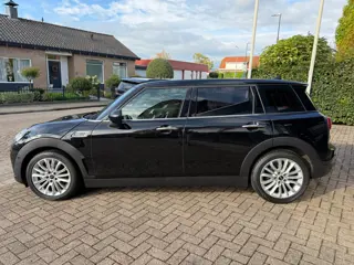 Foto 20 van Mini Clubman 1.5 Cooper Chili Business Plus|Head-Up|Leder|Navi|Alarm
