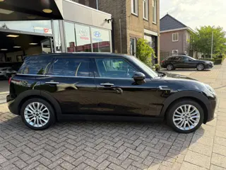Foto 17 van Mini Clubman 1.5 Cooper Chili Business Plus|Head-Up|Leder|Navi|Alarm