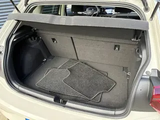 Foto 18 van Volkswagen Polo 1.0 TSI Life Business ASCOT GREY/ PANORAMA DAK/ CARPLAY