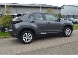 Foto 16 van Toyota Yaris Cross 1.5 Hybrid Comfort Automaat Clima|PDC|Camera