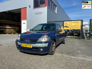 Renault Clio 1.4-16V Dynamique Basis 1e Eigenaar/Cruise/17" LM Velgen/Trekhaak/Lage KM