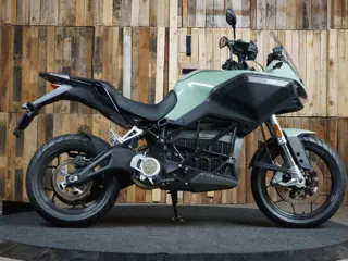 zero DSR/X 17.3 Zo goed als nieuw slechts 400KM (bj 2024)