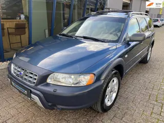 Volvo XC70 2.5 T Summum AWD Automaat LEER / SUNROOF / YOUNGTIMER