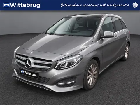 Mercedes-Benz B-Klasse 180 Ambition (bj 2016, automaat)
