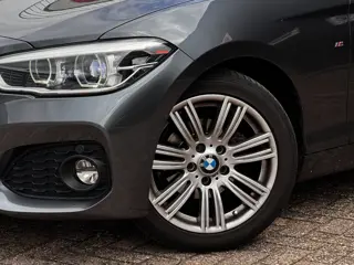 Foto 18 van BMW 1-serie 116i Centennial High Executive M-Sport | NL-Auto | BMW Dealer onderhouden | Leder + Stoe