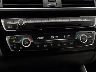 Foto 12 van BMW 1-serie 116i Centennial High Executive M-Sport | NL-Auto | BMW Dealer onderhouden | Leder + Stoe