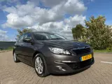 Foto 21 van Peugeot 308 1.6 THP Blue Lease