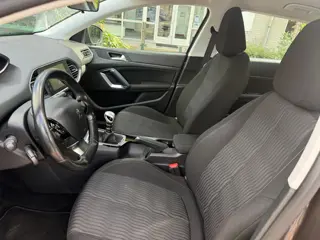 Foto 20 van Peugeot 308 1.6 THP Blue Lease