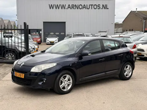 Renault Mégane 1.6 Sélection Business 5-DEURS, AIRCO(CLIMA), CRUISE CONTROL, BLUETOOTH-NAVI-RADIO-CD