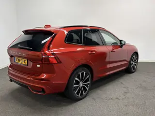 Foto 19 van Volvo XC60 2.0 T8 PHEV AWD Ultra Black Edition/ Trekhaak 2250kg/ Luchtvering/ Massage stoelen/ Stoel