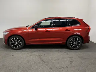 Foto 16 van Volvo XC60 2.0 T8 PHEV AWD Ultra Black Edition/ Trekhaak 2250kg/ Luchtvering/ Massage stoelen/ Stoel