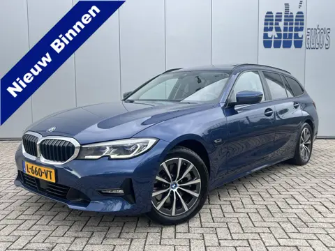 BMW 3 Serie Touring 320e 204 pk Business Edition Plus Trekhaak Panoramadak Life Cockpit Prof Sportst