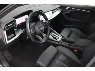 Foto 17 van Audi A3 Sportback 40 TFSI e S-line Pano Leder (bj 2022)