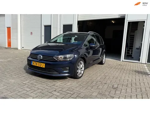 Volkswagen GOLF SPORTSVAN 2.0 TDI Highline DSG 2015 Camera - Navi - Nieuwe APK