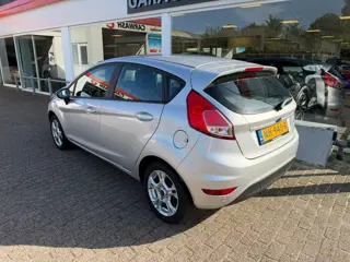 Foto 16 van Ford Fiesta 1.0 Style Ultimate