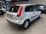 Foto 28 van Ford Fiesta 1.3-8V Champion|Airco