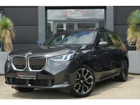BMW X3 30e xDrive M Sport | 300PK | Pano | HUD | 360° | Harman Kardon | 20" | Keyless | Driving Assi