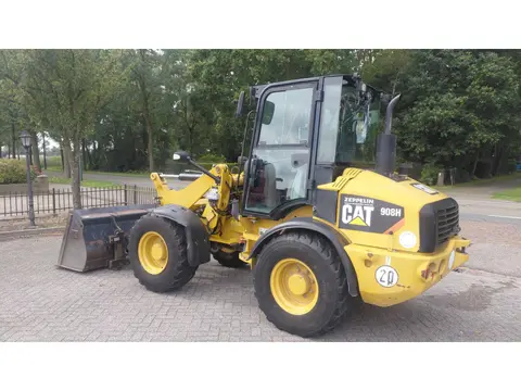 Caterpillar 908H forks and bucket / weight system