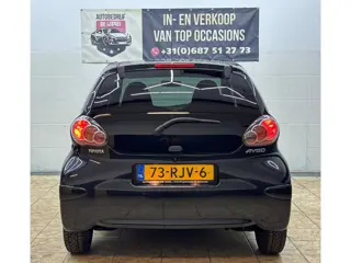Foto 15 van Toyota Aygo 1.0-12V Dynamic Navigator / TOP STAAT / RIJKLAAR
