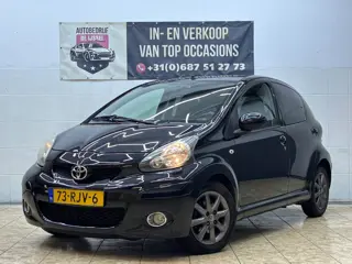 Foto 12 van Toyota Aygo 1.0-12V Dynamic Navigator / TOP STAAT / RIJKLAAR