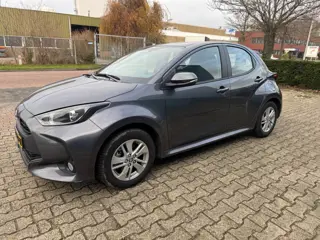 Foto 12 van Toyota Yaris 1.5 Hybrid 115 Active